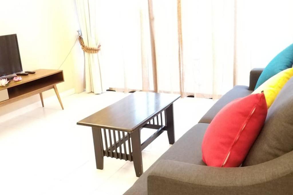 Poolview Resort Batu Ferringhi 502 - 2 Rooms Eksteriør bilde